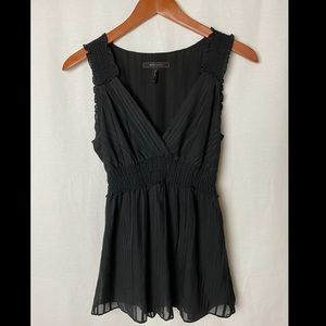 BCBGMAXAZRIA Black Sleeveless Plunge Top